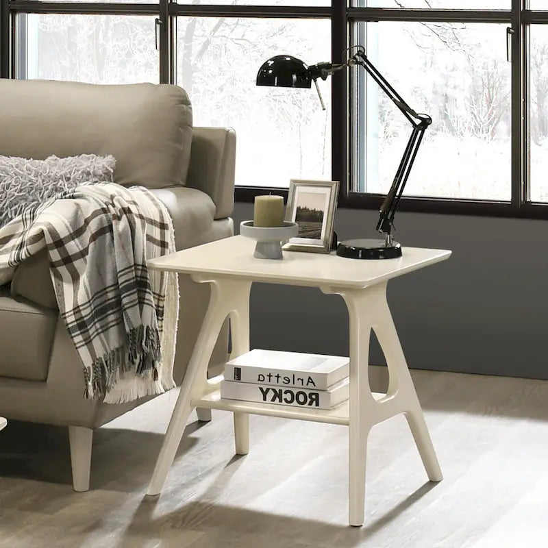 Table d'appoint en bois Mid-Century Modern avec étagère