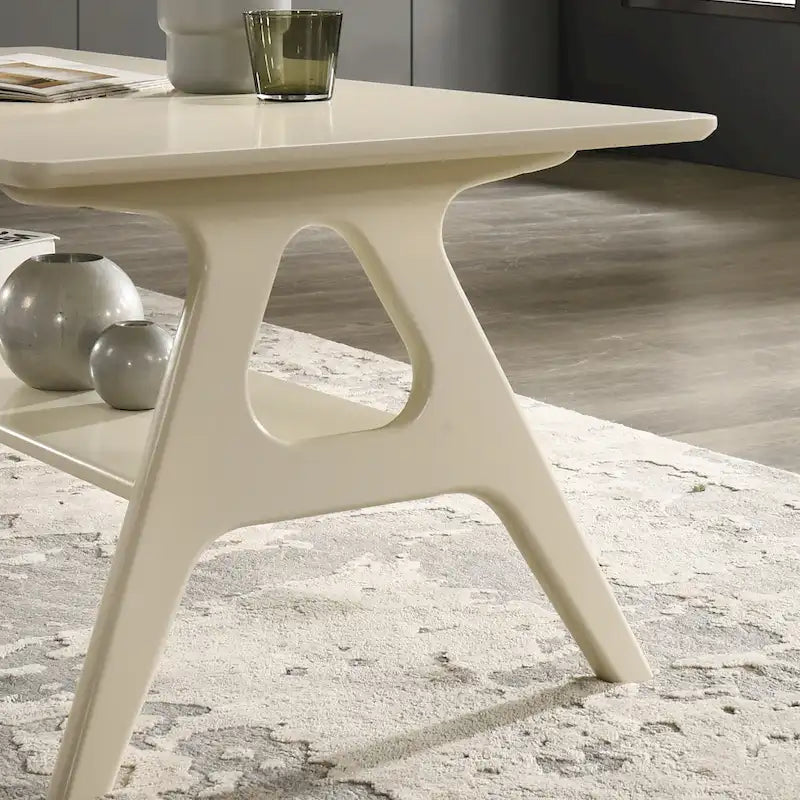 Table d'appoint en bois Mid-Century Modern avec étagère