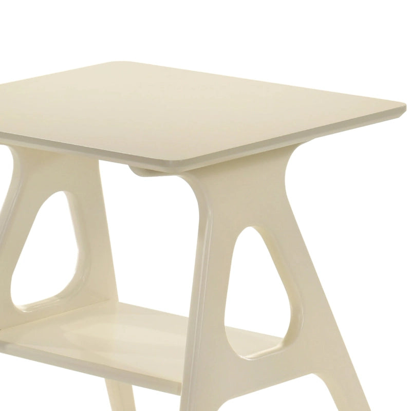 Table d'appoint en bois Mid-Century Modern avec étagère