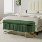 Banc de rangement capitonné avec dessus relevable et pouf.