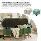 Banc de rangement capitonné avec dessus relevable et pouf.
