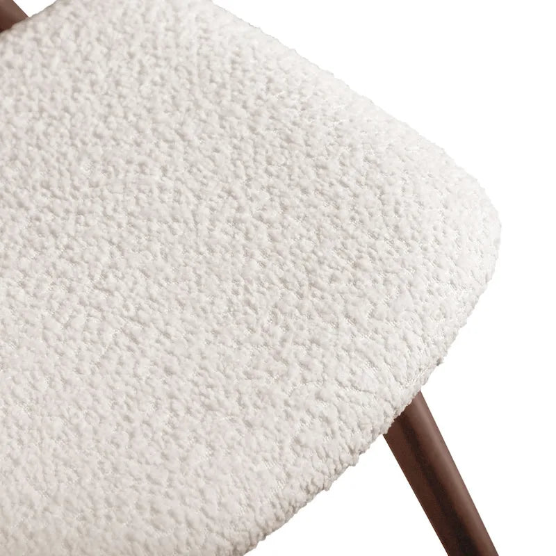 Lot de 2 chaises de salle à manger en noyer du milieu du siècle avec revêtement en bouclé
