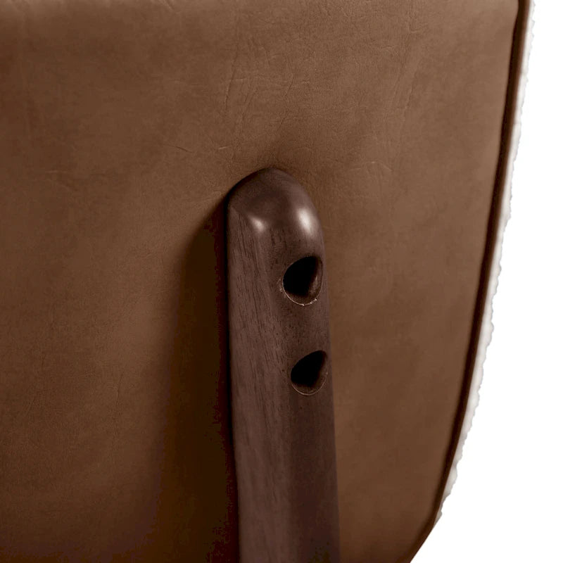 Lot de 2 chaises de salle à manger en noyer du milieu du siècle avec revêtement en bouclé