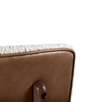 Lot de 2 chaises de salle à manger en noyer du milieu du siècle avec revêtement en bouclé